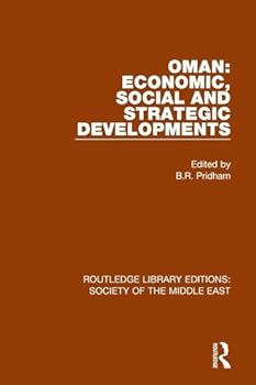 Paperback Oman: Economic, Social and Strategic Developments Book