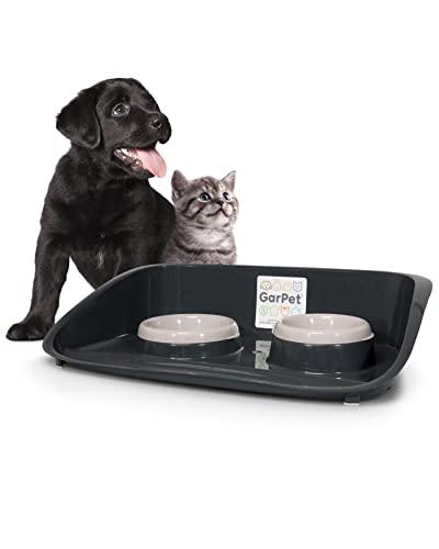 GarPet Futterstation für Hunde und Katzen - Napf-Set mit erhöhter Unterleg-Matte - 2 Futterschalen mit Halterung - rutschfeste Futter Bar - Fressnapf Cover