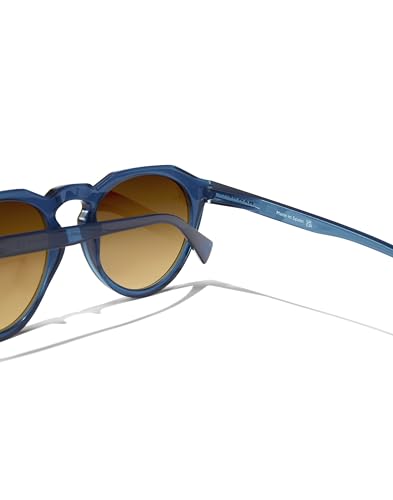 Image of Hawkers Warwick - Sunglasses Womens and Mens - Trendy Sunglasses - 100% UV400 Protection