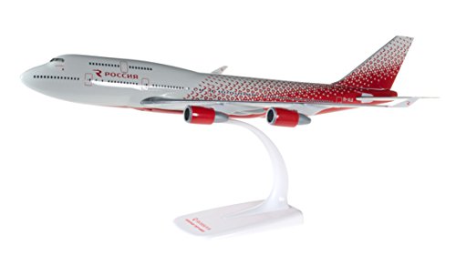 Boeing 747-400 Rossiya Airlines Herpa : maquette d'avion idéale pour décorer un bureau de passionné