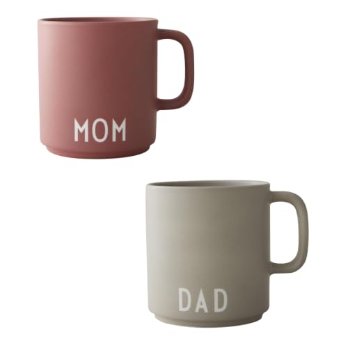 Design Letters Kaffeebecher Set mit Henkel | 2 Porzellan Tassen MOM & DAD 250 ml | Mama Tasse & Papa Tasse mit Spruch | Geschenk für Mama & Papa | Muttertagsgeschenk & Vatertagsgeschenk