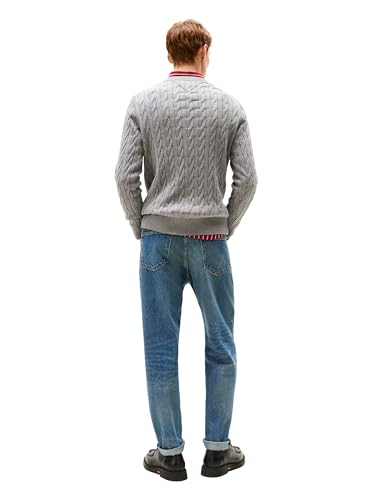 Image of Tommy Hilfiger Men's Cable Knit Crewneck Sweater Lightweight Pullover