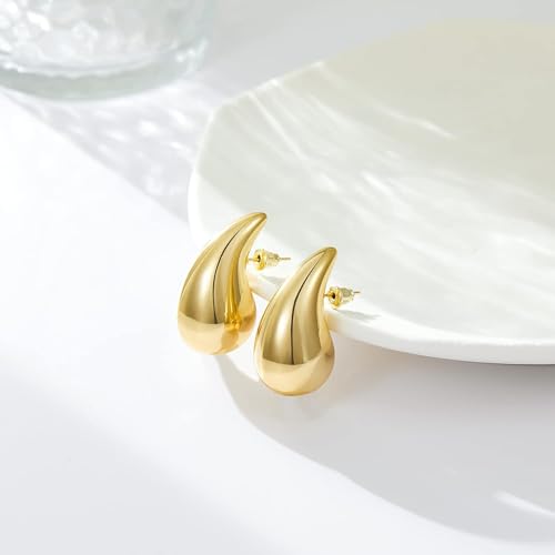 Reviews de Aretes de Gota , tabla con los diez mejores. 15 Imagen adicional