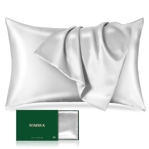 SGMSILK シルク 枕 カバー 22匁 100%天然 6A級 50x70cm ファスナー式 OEKO-TEX認証 片面シルク ピローケース 寝癖軽減 抗菌防臭 まくらカバー 洗える 美髪・美肌 敏感肌に優しい 快眠 四季適応 プレゼント ギフト 贈り物 (シルバー)