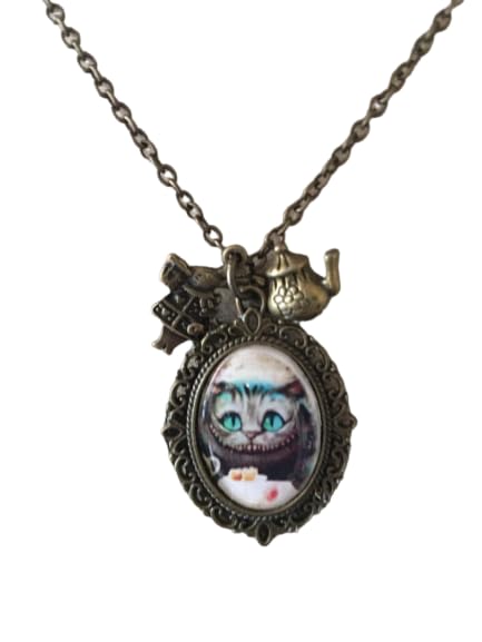 Pendentif le chat d Alice 2 collier fantastique et bijou gothique