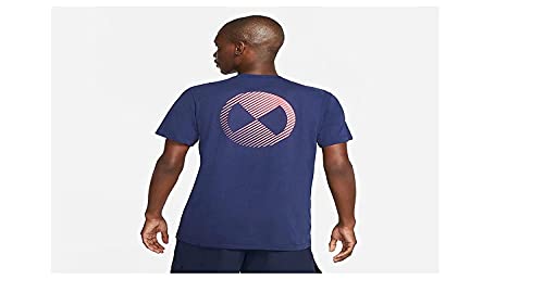 Image of Nike Men's Standard Fit Regular Fit T-Shirt