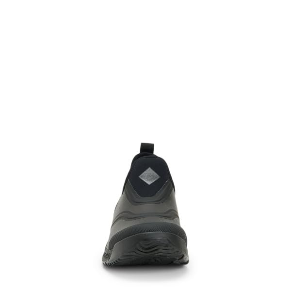 Image of MUCK Men's Outscape Slip On, Black, Size 7.5(M)