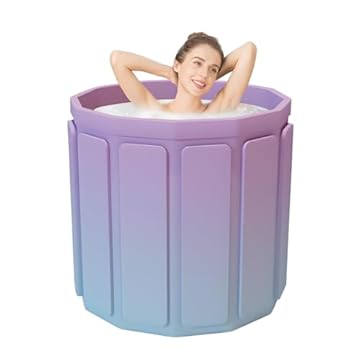 hot tub with retractable lid