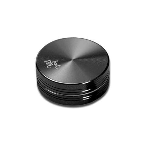 bong-discount Black Leaf Herb Grinder, Metal Grinder, CNC Grinder, Aluminium Grinder, 2 Pieces, 17 x 55 mm, Scraper, Diamond-Cut Teeth, Aluminium, CNC Machined, Black Cover