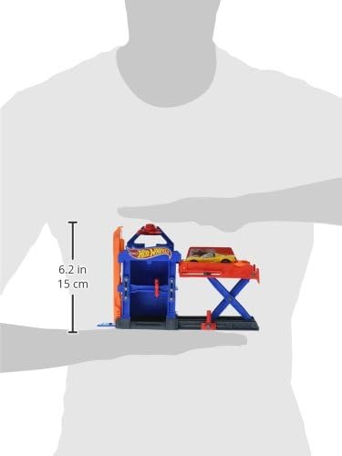 Diagram showing the dimensions of the Hot Wheels Robo-Lift Speed Shop Play Set, indicating a height of 6.2 inches or 15 cm.