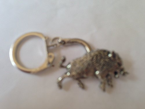 A68 3 de Sanglier en étain Anglais sur Un Serpent Porte-clés Fait à la Main avec Coffret Cadeau prideindetails Emballage Fait à la Main à Sheffield