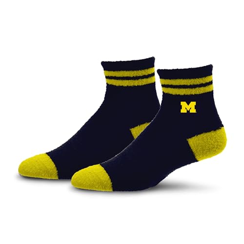 For Bare Feet NCAA MICHIGAN WOLVERINES Cozy Two Stripe Quarter Sock Team Color OSFM