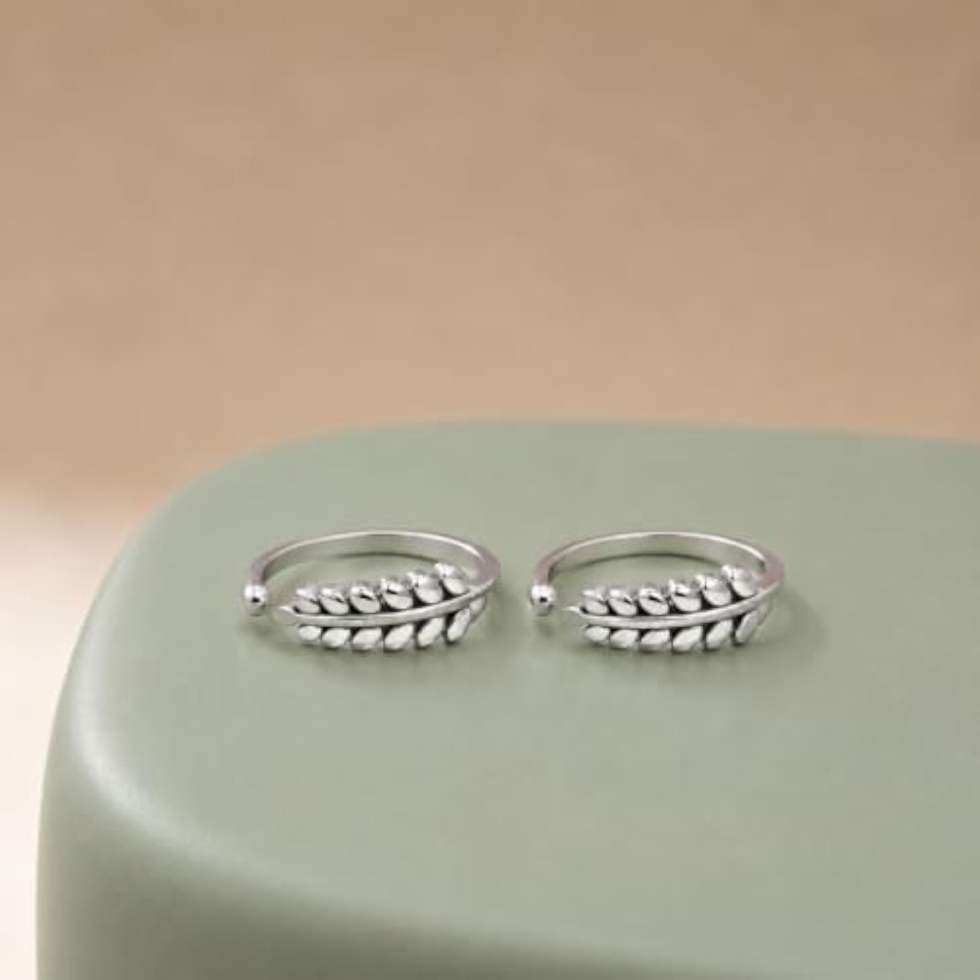 Women's 925 Sterling Silver Leaf Adjustable Toe Ring