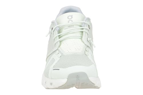 Image of On Women's Cloud 5 Sneakers