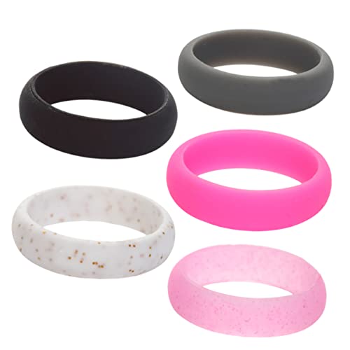Jewellery pour le couple : anneaux de fiançailles et bague mariage doigt pour hommes