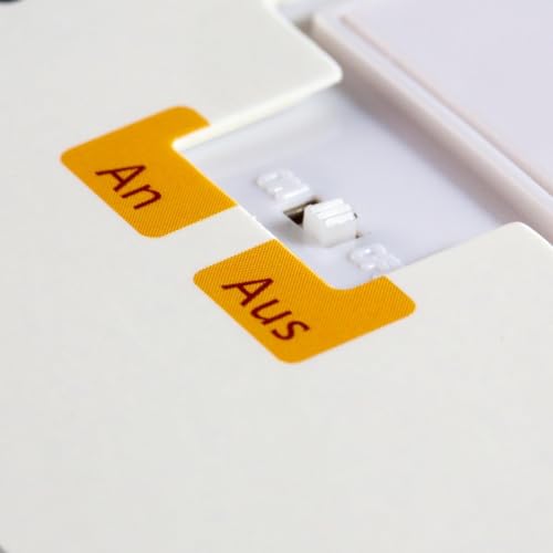 Hör mal (Soundbuch): Mach mit - Pust aus: Gute Nacht, ihr kleinen Tiere: Zum Hören, Auspusten und Mitmachen ab 2 Jahren. Mit Puste-Licht und Musik für eine Gute Nacht (Deutsche Version)