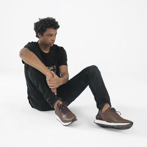Image of ELHANN.H The SJ620 Sneaker for Gentlemans Have a Dynamic Touch.
