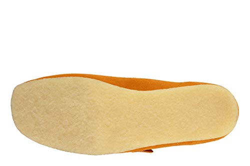 Image of Clarks Men's Wallabee Tumeric Suede 8M
