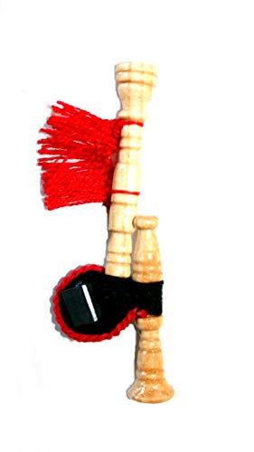Gaita gallega con imán, en madera de fresno lacado al natural, fuelle de fieltro negro con fleco rojo y un pequeño imán para la puerta de la nevera,ideal para gallegos nostálgicos por el mundo.