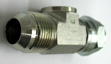 AF GP-6504-06-06-4 - 3/8 Male JIC (9/16''-18 Threads)x 3/8 Female JIC (9/16''-18 Threads) x 1/4 Female O-Ring Boss (7/16''-20 Threads) - GagePort Fitting