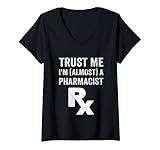 Photo Gallery donna i m almost a pharmacist funny pharmacy-student trainee maglietta con collo a v Photo Gallery donna i m almost a pharmacist funny pharmacy-student trainee maglietta con collo a v