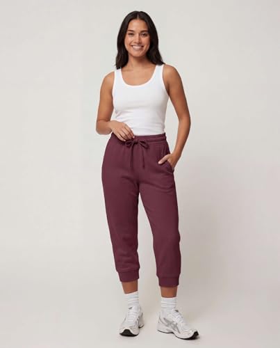 Image of Real Essentials 3 Pack: Women's Fleece Capri Joggers Athletic Lounge Gym Running Sweatpants with Pockets (Available in Plus)