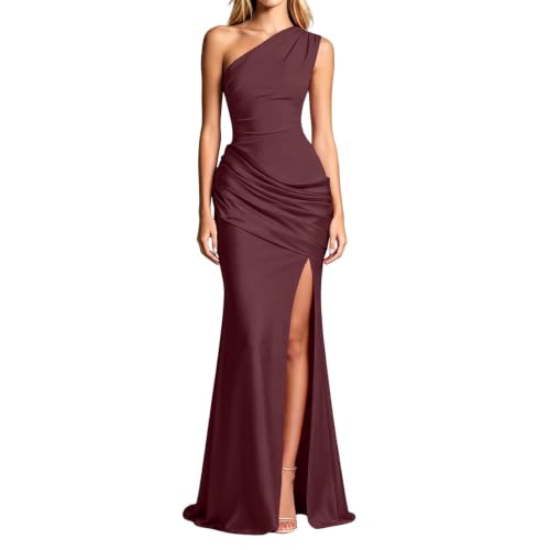 Robe de cocktail chic en satin de coupe longue idéale d'invité de mariage