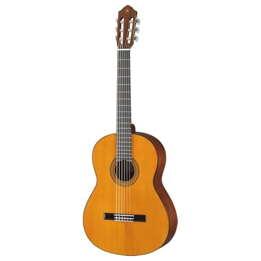 Yamaha CG102 Classical Guitar, Spruce Top, Natural