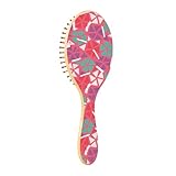 Plus pratique : les peignes traditionnels en plastique sont faciles à arracher de nos cheveux et blessent notre cuir chevelu. C'est pourquoi nous avons conçu ces brosses à cheveux en bois fabriquées en matériau naturel, elles n'ont pas une durée de vie plus longue, mais peuvent également apporter un soin plus doux au cuir chevelu pour que nos cheveux soient plus sains.