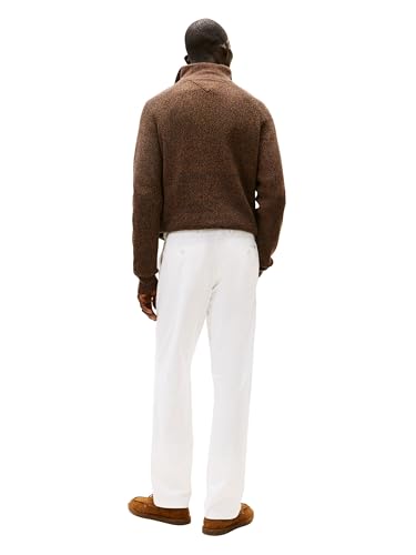 Image of Tommy Hilfiger Men's Stretch Cotton Chino Pants in Custom Fit