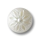 Material: Kunststoff Knopfparadies - 10er Set hübsche, weiß Schimmernde Kunststoffknöpfe mit Blütenmotiv. Ø: ca. 16mm!