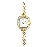 ❥【Orologi da polso da donna alla moda】: quadrante bianco madreperla naturale. La lunetta è intarsiata con strass lucidi. Ci sono quattro strass sul quadrante come la scala del tempo, che sembra semplice e delicata. Questo elegante orologio da donna si adatta alla maggior parte delle mani delle donne. Puoi indossarlo con sicurezza.