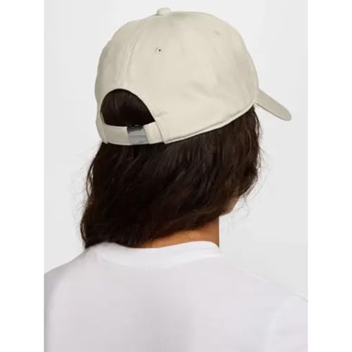 Image of Nike Dri-FIT Club Unstructured Metal Swoosh Cap
