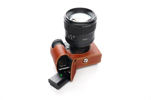 Demi-étui cuir Sony A9 III accessoire idéal pour reportage photo et voyage