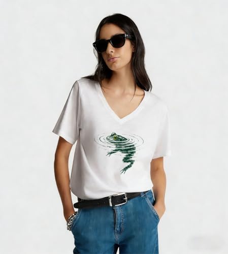 Image of Frog Swimming T-Shirt - Cozy Vintage Swimming Frog Shirt for Women Men