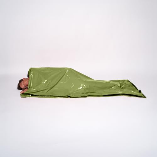 SURVIVE Bolsa de Dormir 2 Pack, Bolsa de Emergencia Mylar para Camping, Protección Térmica para Todas las Estaciones, Incluye 14 pulgadas de Paracord y Silbato miniatura 4