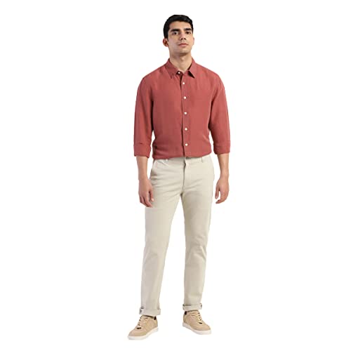 Image of Levi's Men's Solid Slim Fit Trousers