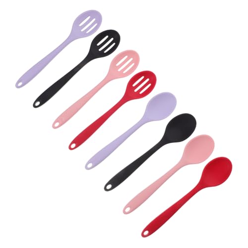 Spatule à pâtisserie et cuillères à égoutter en silicone pour réussir tous vos repas de famille