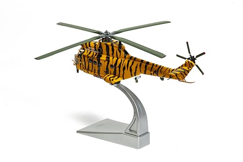 Corgi AA27006 Westland Puma HC-1 - NATO Tiger Meet livery - RIAT 2005 Die-cast Model, Orange, Black, 20 cm (L) x 4.8 cm (W) x 5 cm (H) - Image 3