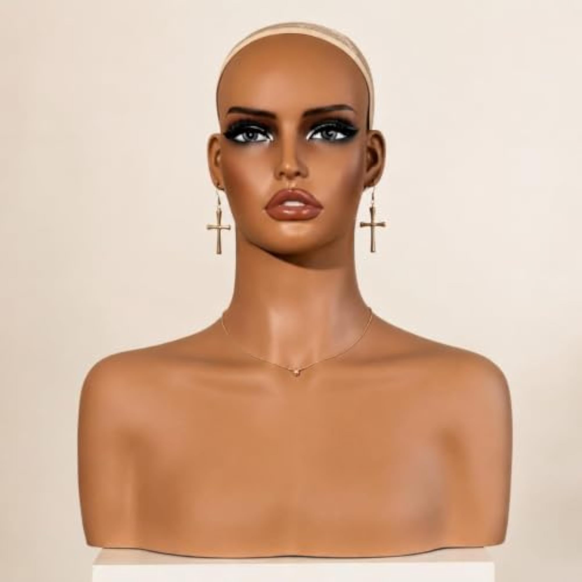 PVC Head with Shoulders for Hairpiece Display