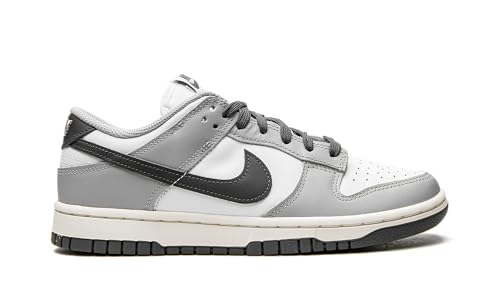 Image of Nike Women's Dunk Low Sneaker