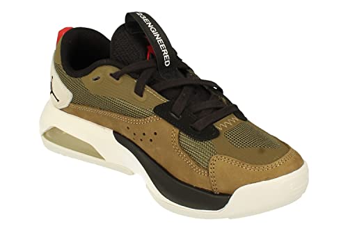 Nike Women's Air Jordan 200E Sneaker4