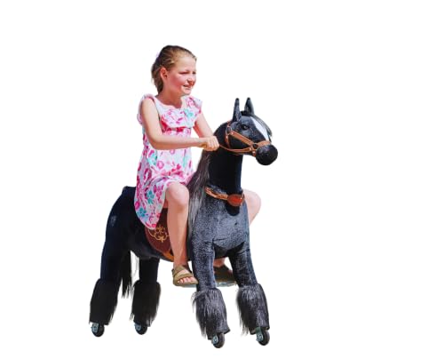 PONNIE Reitpferd mit Rollen Ebony M für Kinder 5-12 Jahre (50 kg) – Ohne Batterie – Mitwachsend dank höhenverstellbarer Steigbügel – Kämmbar mit abnehmbarem braun Sattel – Für drinnen&draußen – 107 cm