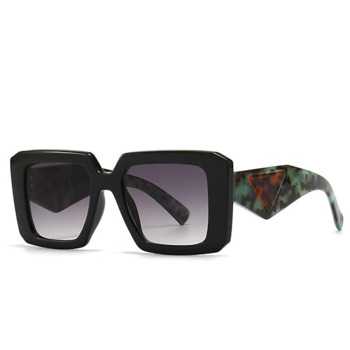 Lunettes de soleil vintage pour vos terrasses d'été et escapades en plein air