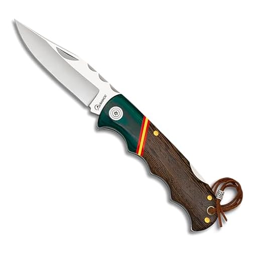 Tiendas LGP - Albainox - Navaja Bandera de España, Acero INOX. Hoja de 9 cm. Plegable Mango en Madera de Stamina mixta Verde y Roja, Incluye cordón de polipiel y detalle metálico. Campig Caza, 18840 | Ya disponible en tu tienda friki favorita! En mundofriki.es! Tiendas LGP - Albainox - Navaja Bandera de España, Acero INOX. Hoja de 9 cm. Plegable Mango en Madera de Stamina mixta Verde y Roja, Incluye cordón de polipiel y detalle metálico. Campig Caza, 18840 | Ya disponible en tu tienda friki favorita! En mundofriki.es!