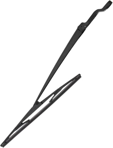 Lunette arrière propre sur Lexus RX avec le balai de pare-brise 355 mm