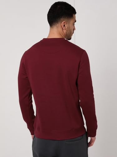Image of Wildcraft Sierra Men Sweatshirt Basic1