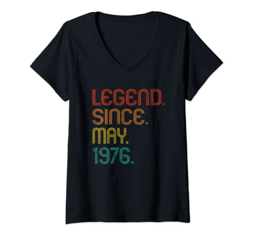 Mujer 46th Birthday Legend Since May 1976 46 Years Old Vintage Camiseta Cuello V
