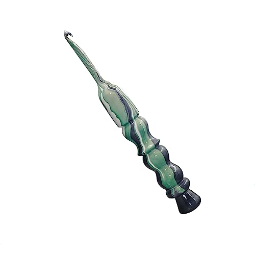 Wooden Crochet Hooks for Arthritic Hands - Various Sizes 4mm, 4.5mm, 5mm, 5.5mm - Crochet Hook Set for Crocheting & Knitting - Ergonomic Soft Grip Handle - Gift for Her - Resin Light Green(5mm)