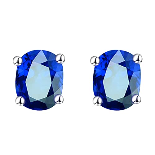Boucles d'oreilles diamant et puces rondes pour sublimer vos tenues de bureau